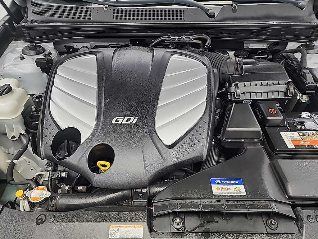 HYUNDAI Grandeur - Vista 5