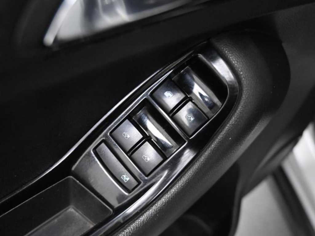 Chevrolet Orlando 2013 Gris - Importación desde Corea - HF Imports Iquique - Foto 19