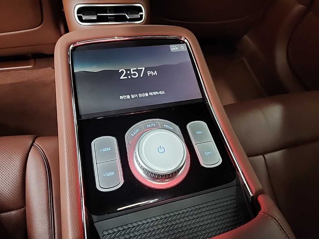 Genesis G90 2022 Negro - Importación desde Corea - HF Imports Iquique - Foto 13