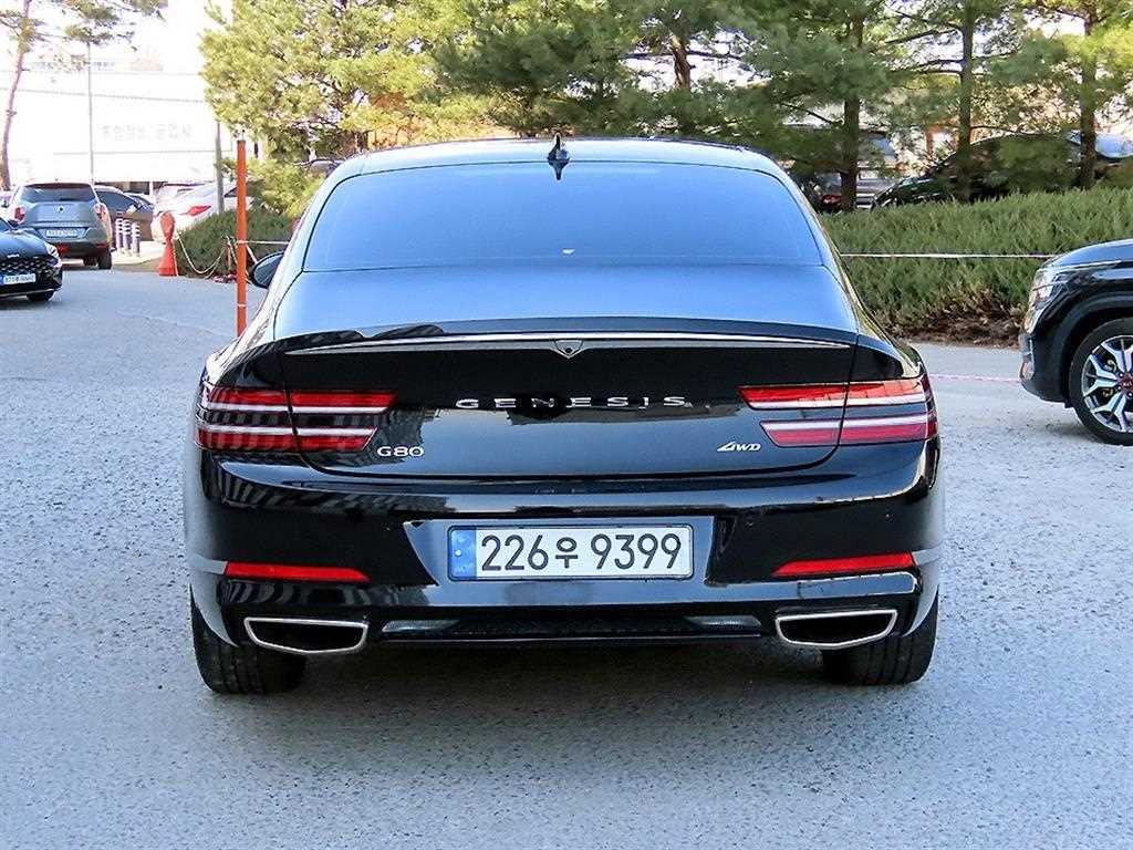 Genesis G80 - Vista 4