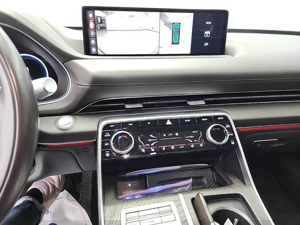 Genesis GV80 - Vista 10