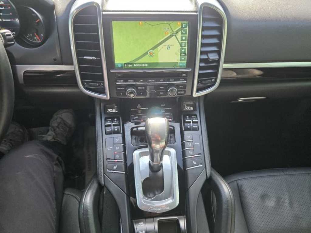 Porsche Cayenne - Vista 12