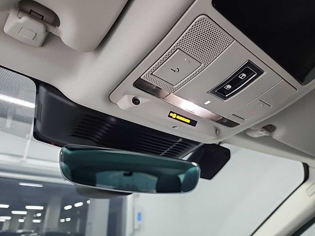 Land Rover Discovery Sports 2023 Blanco - Importación desde Corea - HF Imports Iquique - Foto 17