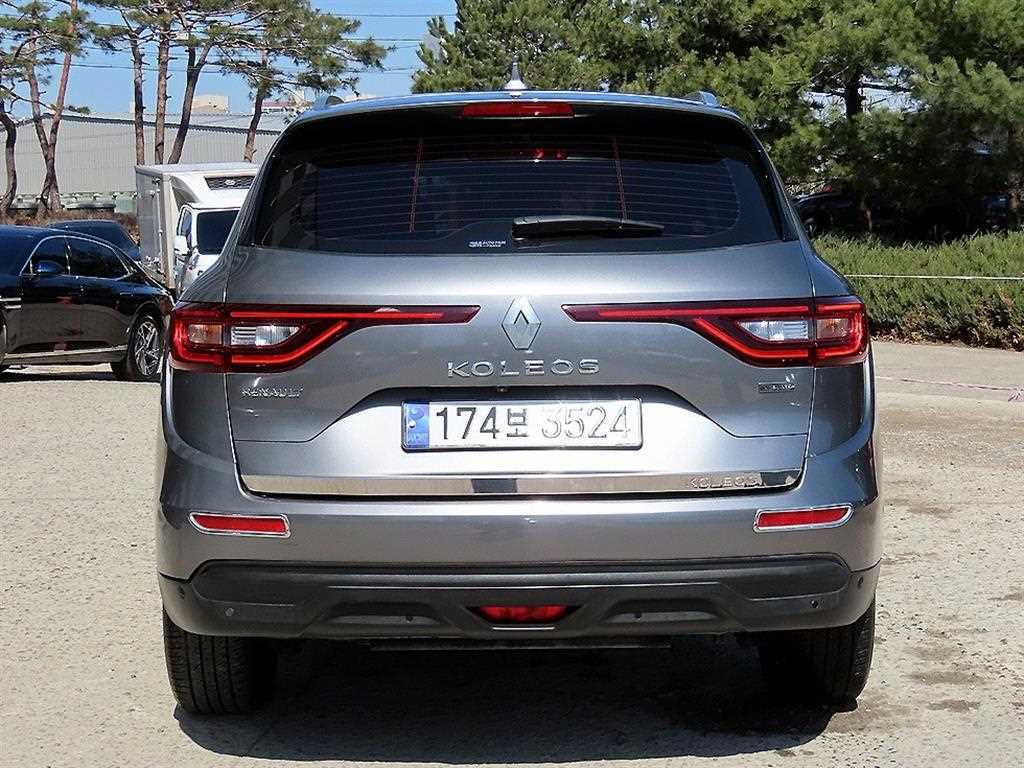 SAMSUNG QM6 - Vista 4