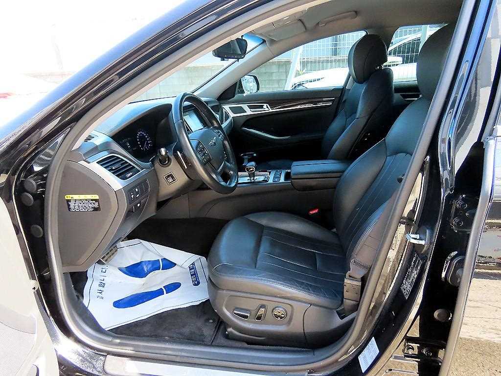 Genesis G80 - Vista 5