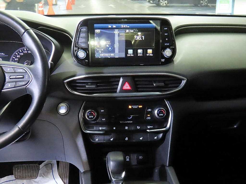 HYUNDAI Santa Fe - Vista 11