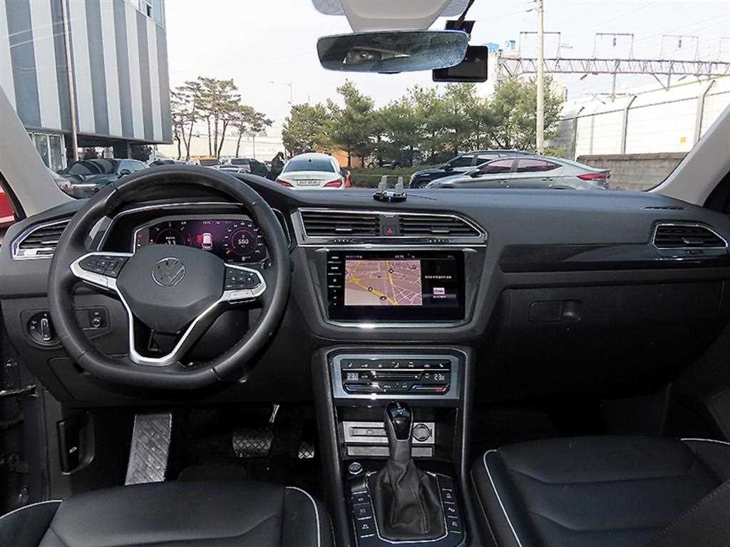 Volkswagen Tiguan - Vista 7