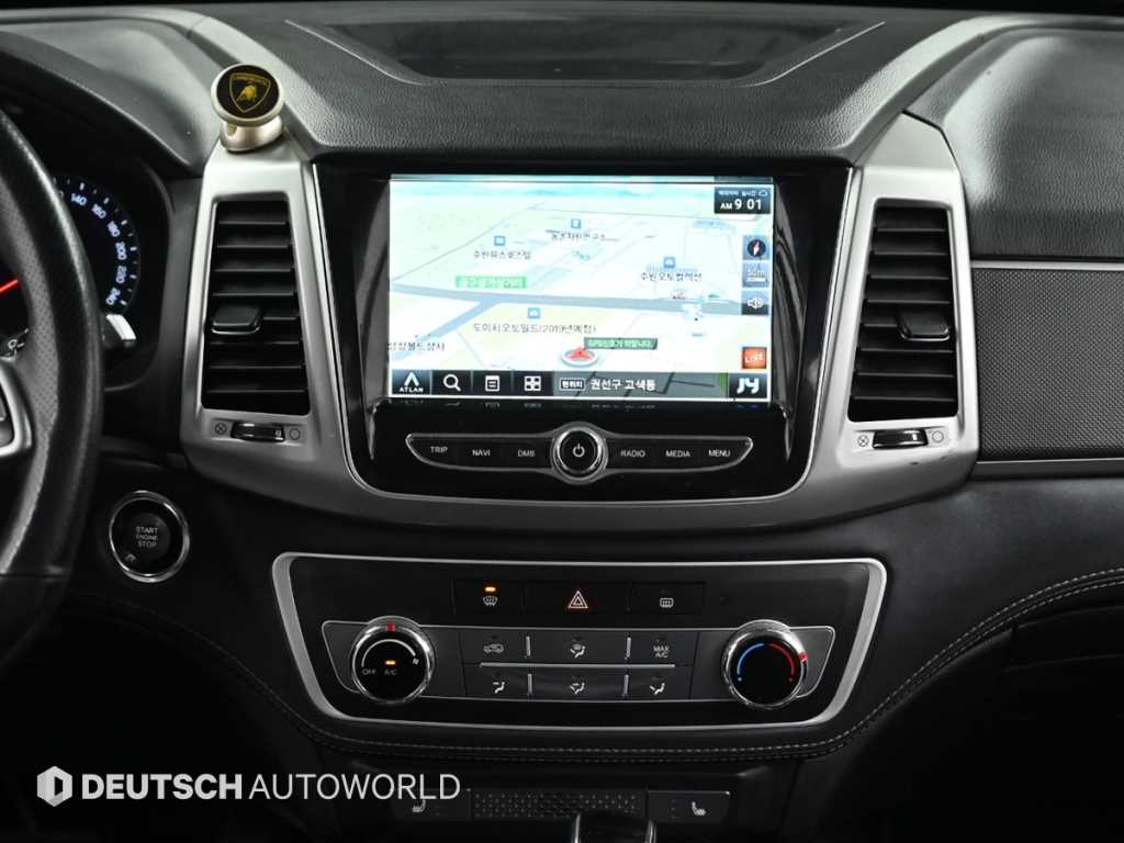 Ssangyong Rexton 2019 Gris - Importación desde Corea - HF Imports Iquique - Foto 14