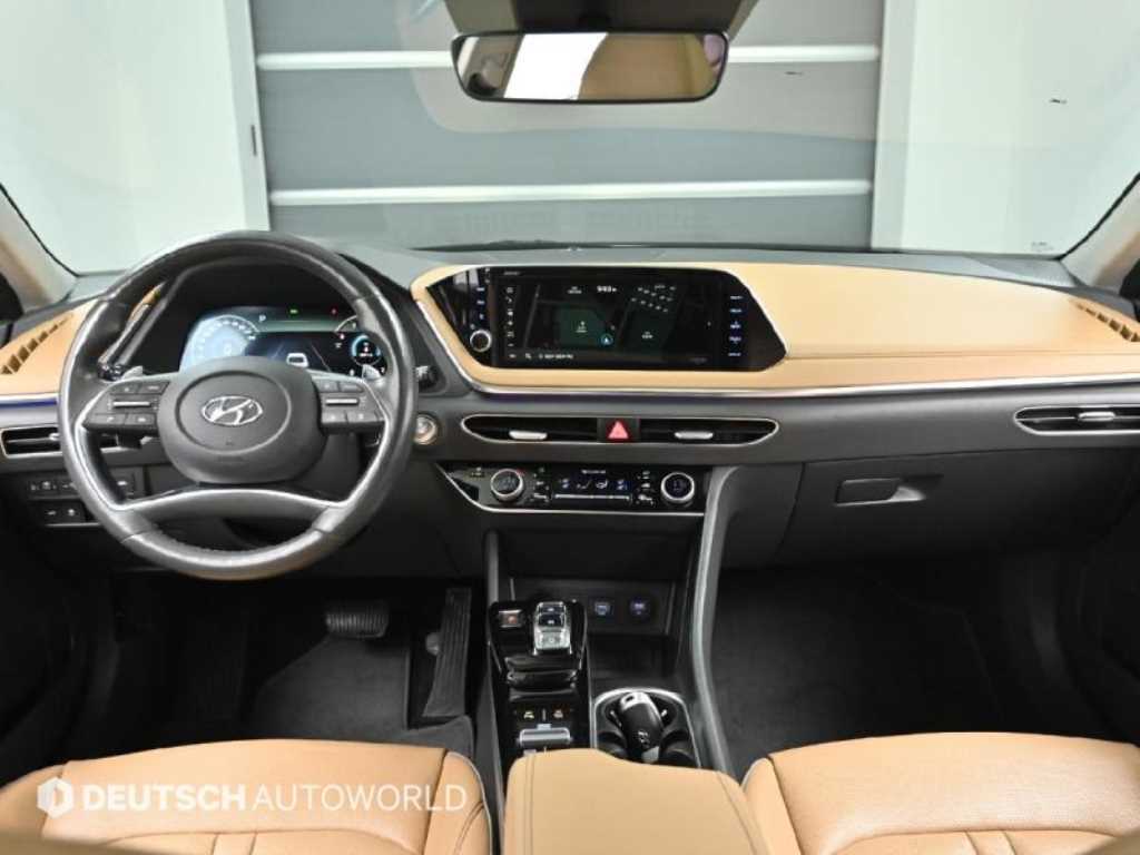 HYUNDAI Sonata - Vista 11