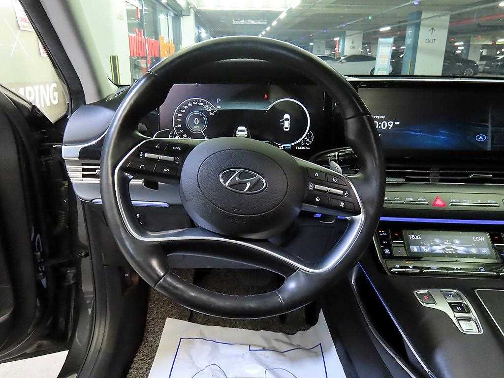 HYUNDAI Grandeur - Vista 8