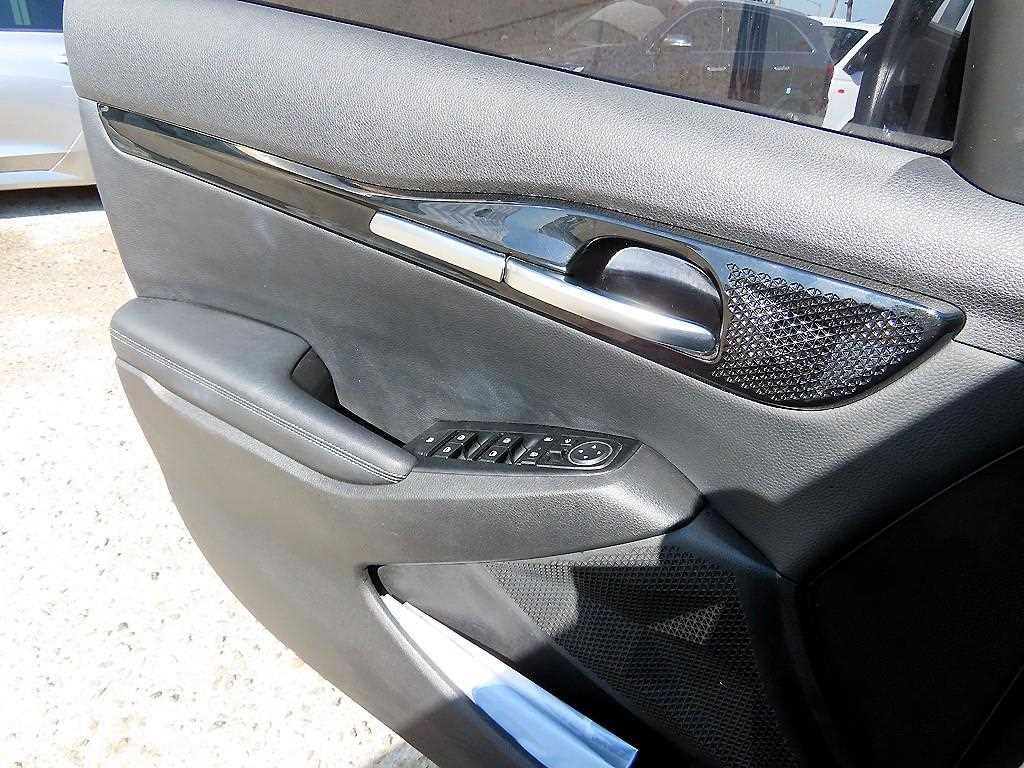 KIA Seltos - Vista 12