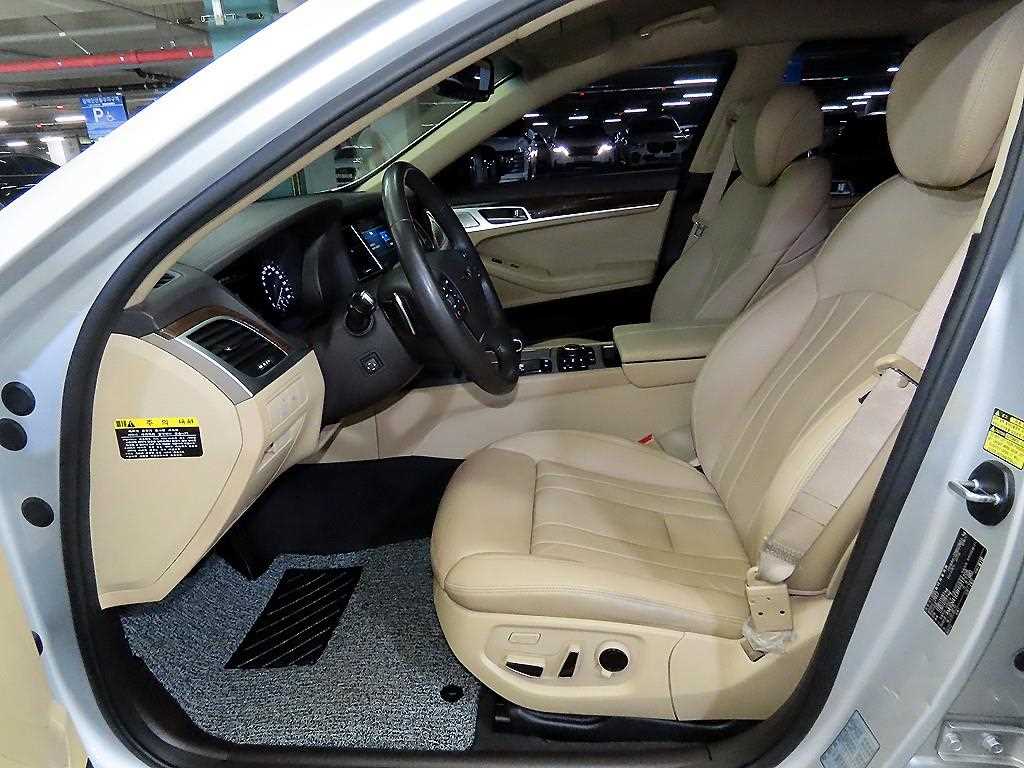 Genesis G80 - Vista 7