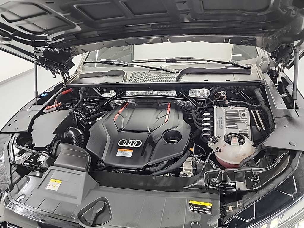 Audi SQ5 - Vista 5