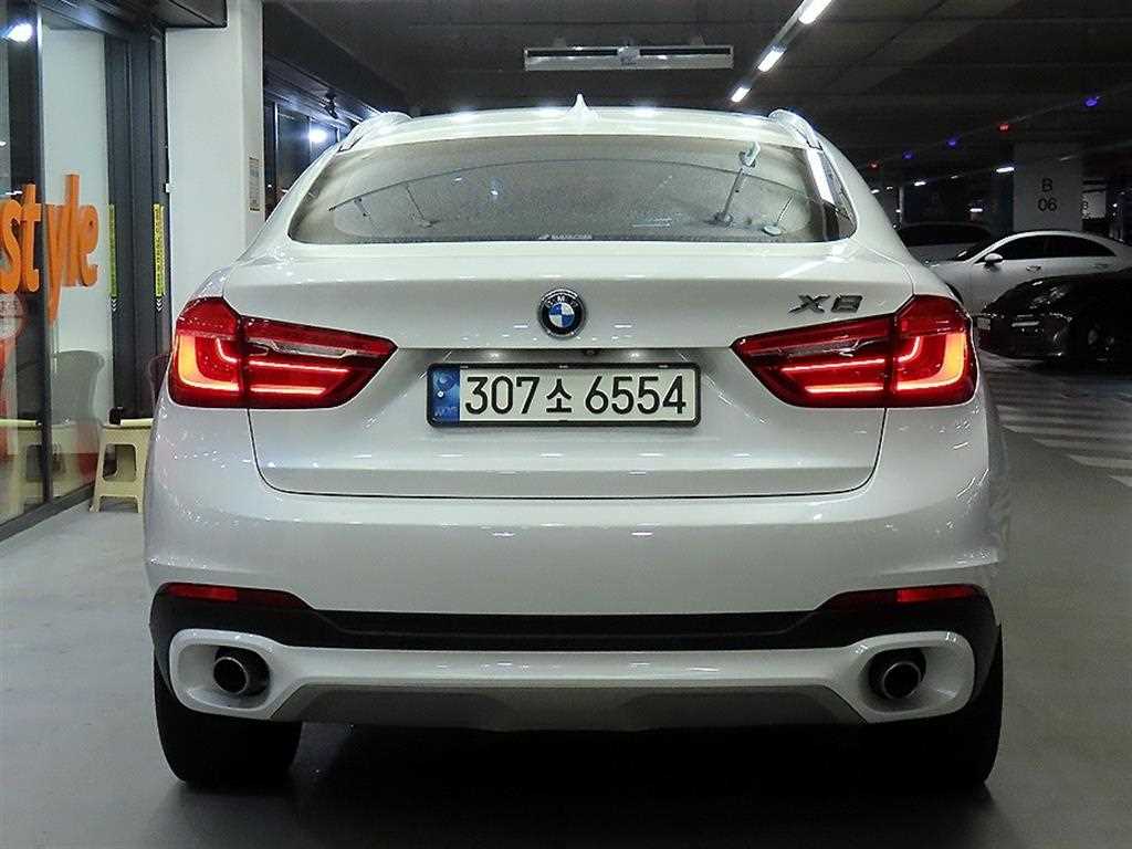 BMW X6 - Vista 5