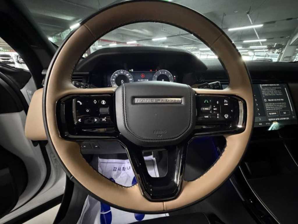 Land Rover Range Rover Bella - Vista 12