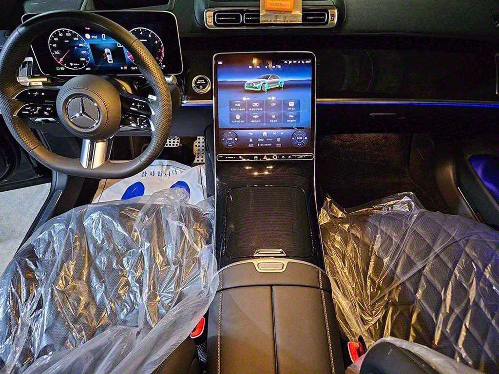 Mercedes Benz S Class - Vista 8