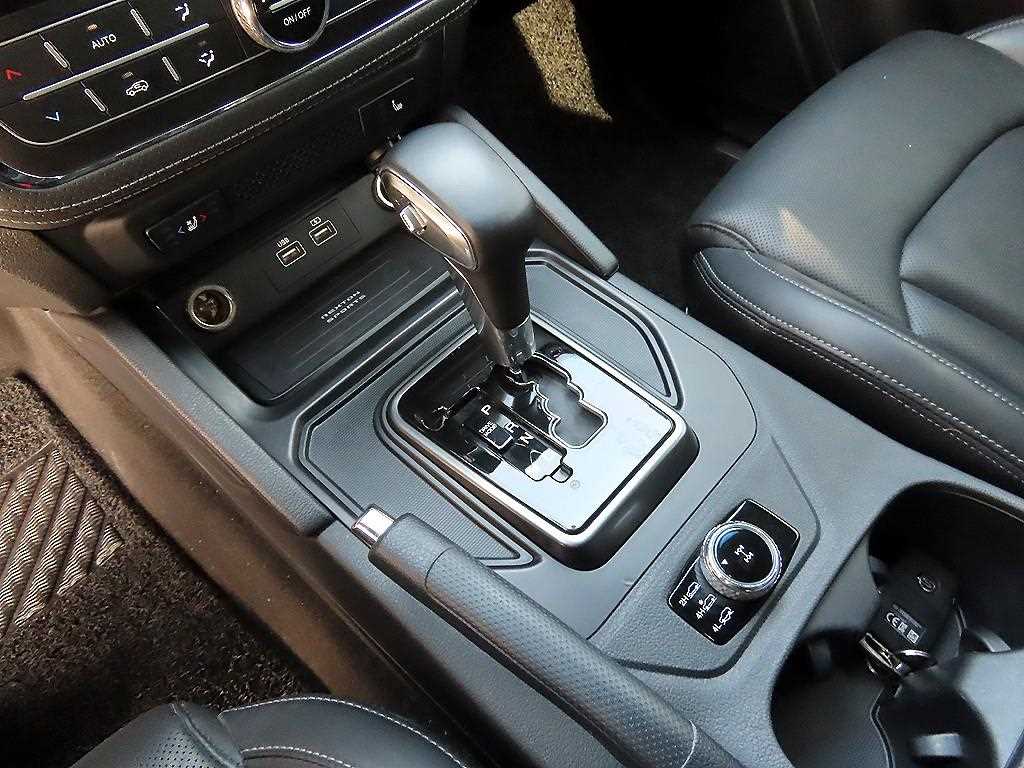 Ssangyong Rexton - Vista 10