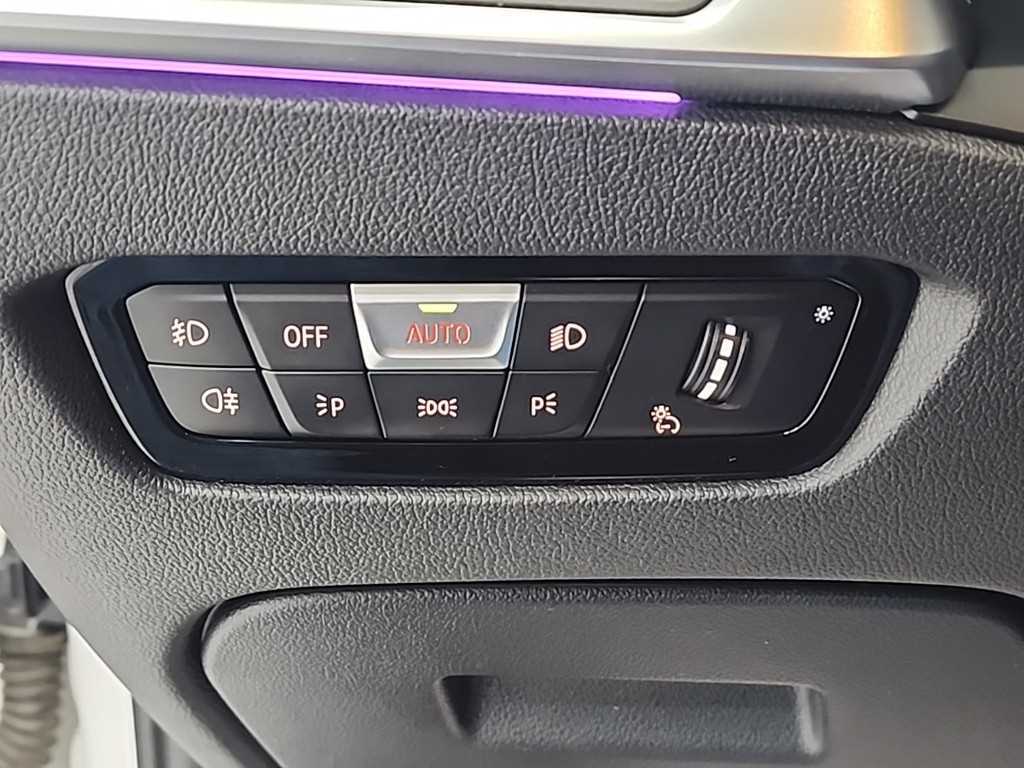 BMW 3 series 2019 Blanco - Importación desde Corea - HF Imports Iquique - Foto 18