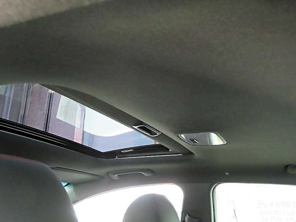 HYUNDAI Avante 2018 Blanco - Importación desde Corea - HF Imports Iquique - Foto 19