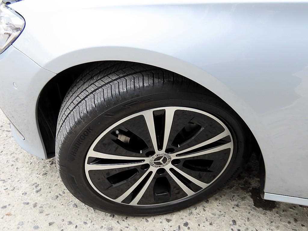 Mercedes Benz E class 2021 Plateado - Importación desde Corea - HF Imports Iquique - Foto 20