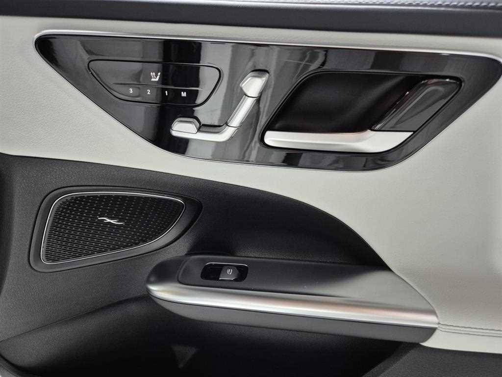 Mercedes Benz C Class 2023 Blanco - Importación desde Corea - HF Imports Iquique - Foto 15