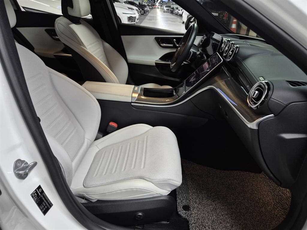 Mercedes Benz C Class - Vista 7