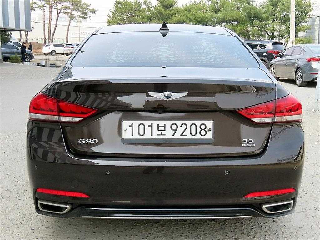 Genesis G80 - Vista 4