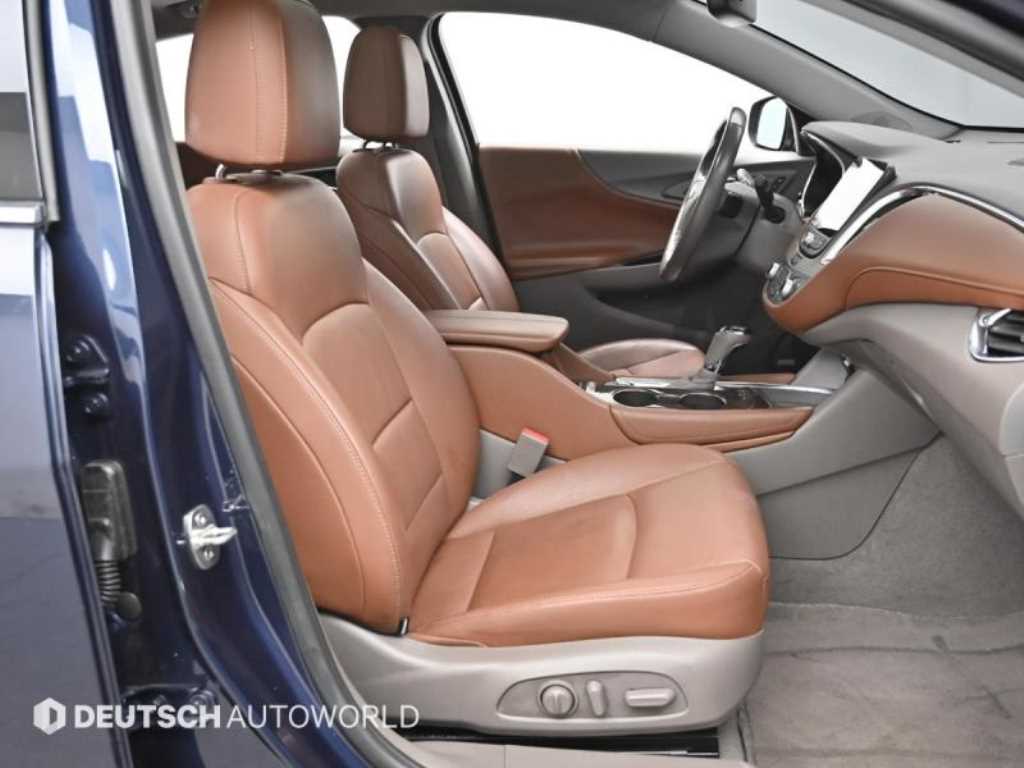 Chevrolet Malibu - Vista 10