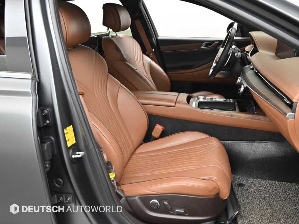 Genesis G80 - Vista 10