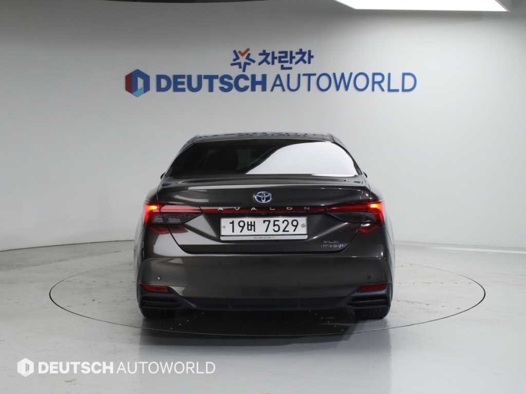 Toyota Avalon - Vista 4