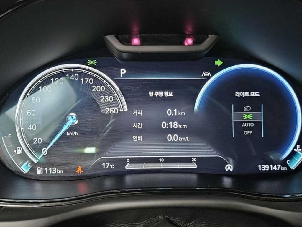 Genesis GV70 - Vista 8