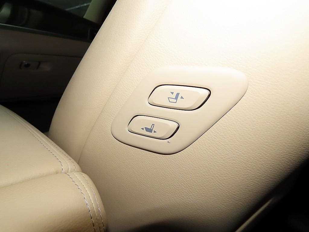 Genesis G80 2017 Plateado - Importación desde Corea - HF Imports Iquique - Foto 14