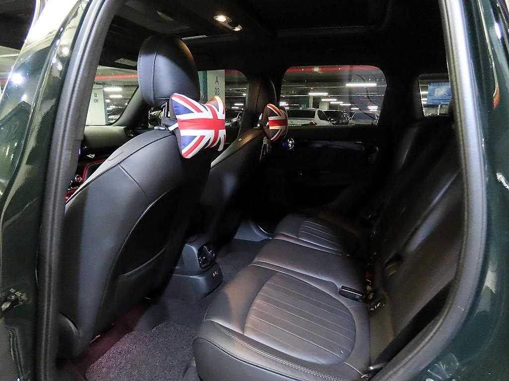 Mini Countryman - Vista 7