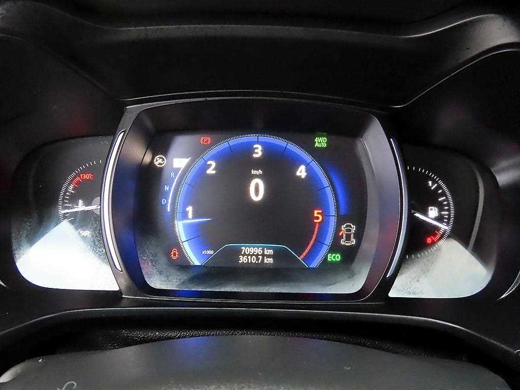 SAMSUNG QM6 - Vista 9