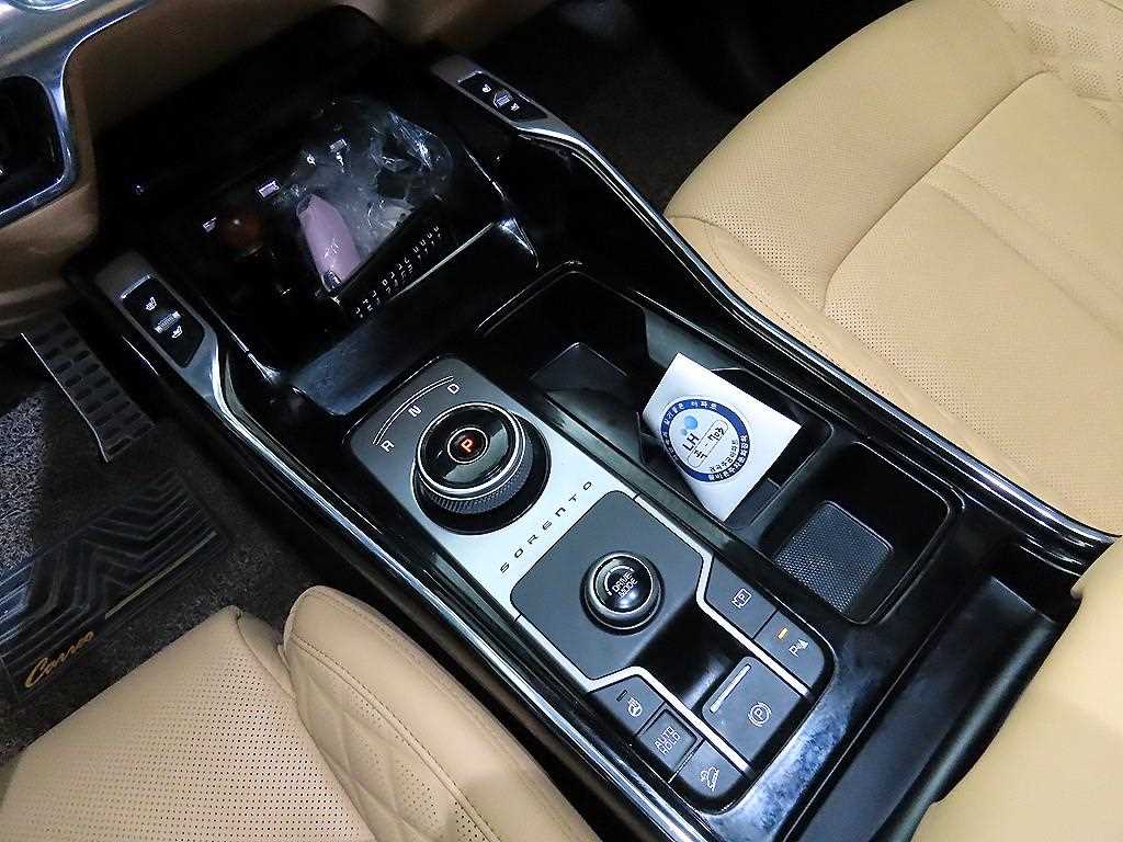 KIA Sorento - Vista 12