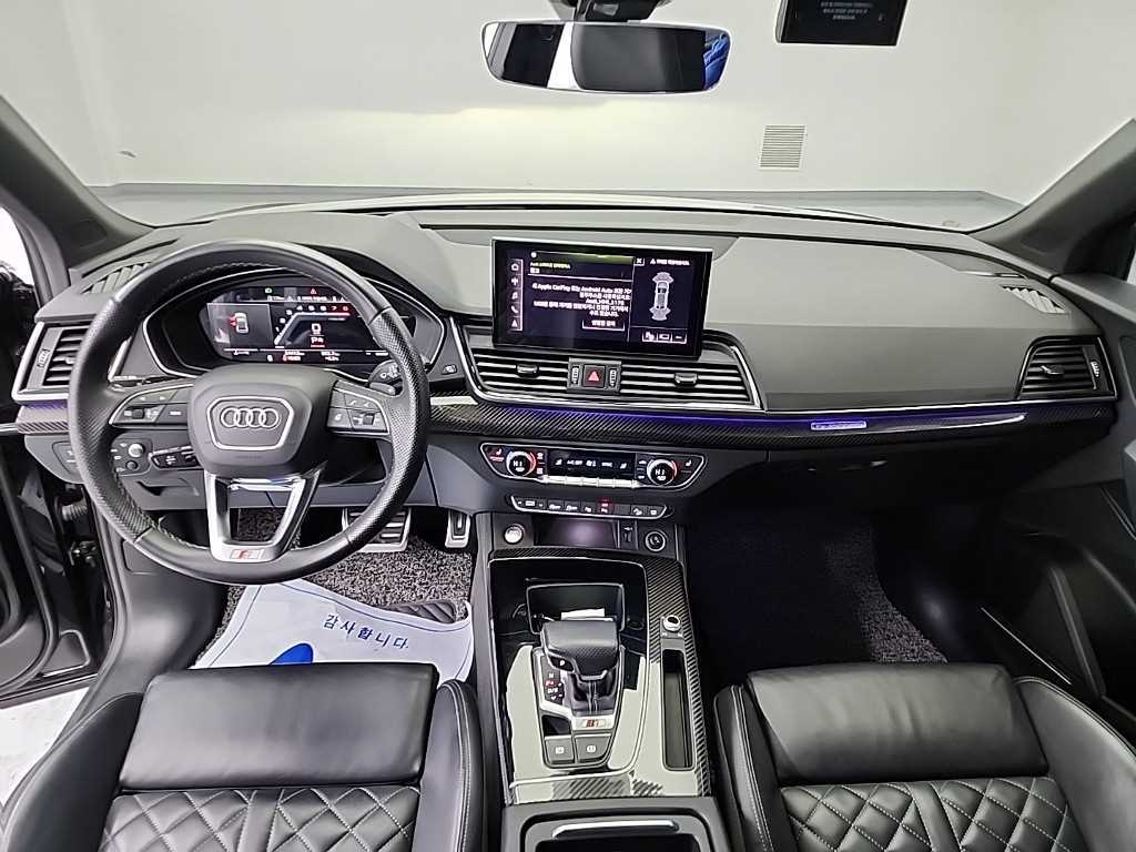 Audi SQ5 - Vista 7