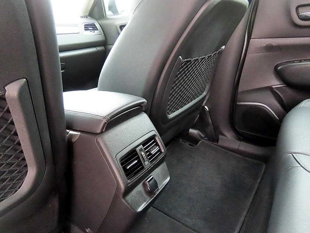 SAMSUNG QM6 2020 Blanco - Importación desde Corea - HF Imports Iquique - Foto 16