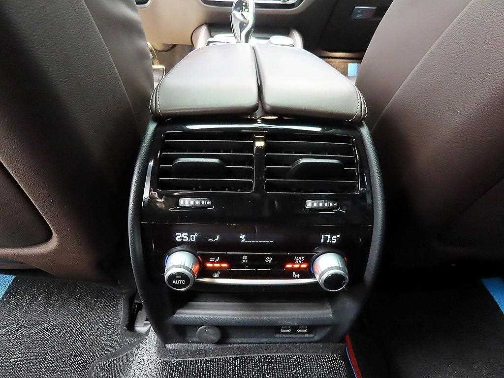 BMW 5 Series 2020 - Importación desde Corea - HF Imports Iquique - Foto 17