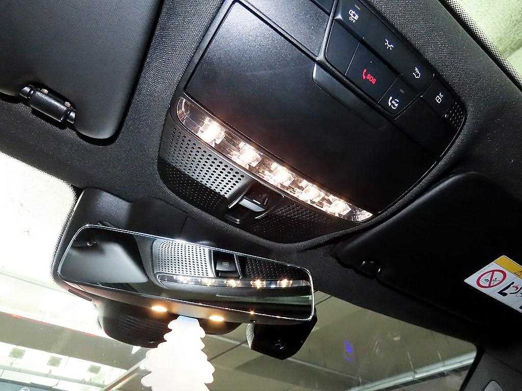 Mercedes Benz C Class 2021 Blanco - Importación desde Corea - HF Imports Iquique - Foto 15