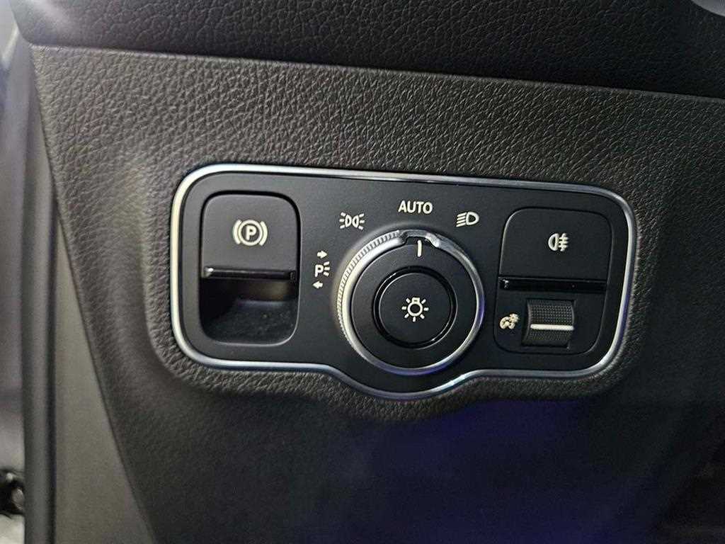 Mercedes Benz GLB Class 2020 Plateado - Importación desde Corea - HF Imports Iquique - Foto 17