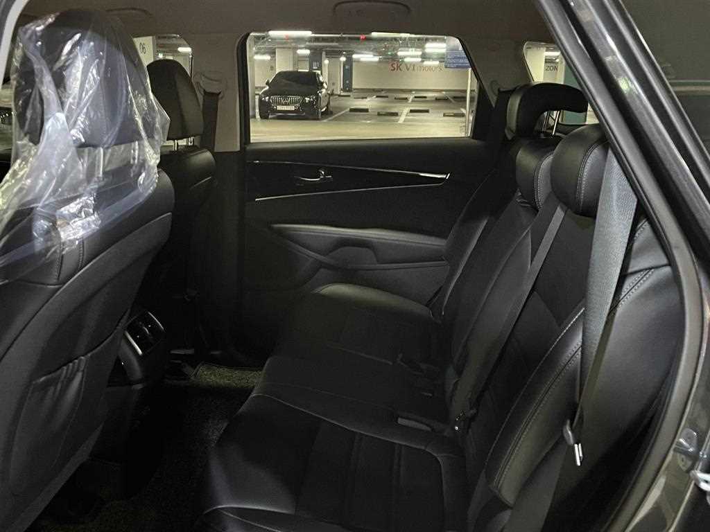 KIA Sorento - Vista 7