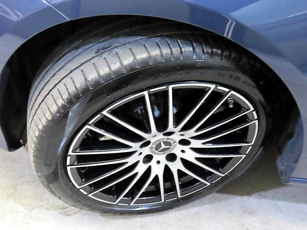 Mercedes Benz C Class 2024 Azul - Importación desde Corea - HF Imports Iquique - Foto 20