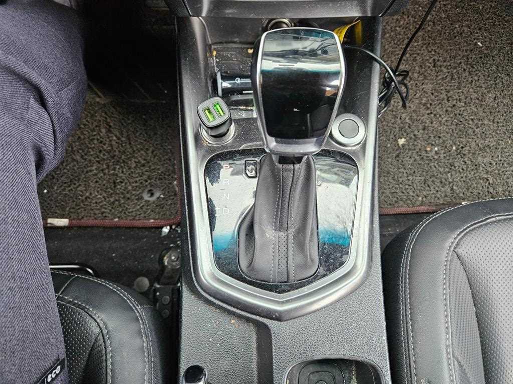 Ssangyong Tivoli 2020 Blanco - Importación desde Corea - HF Imports Iquique - Foto 17