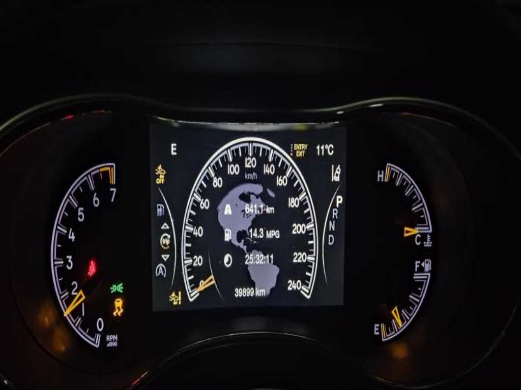 Jeep Cherokee - Vista 5