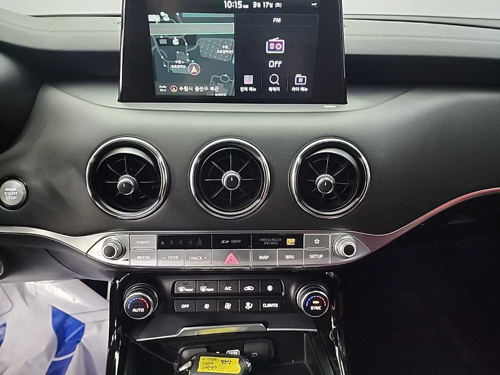 KIA Stinger - Vista 10