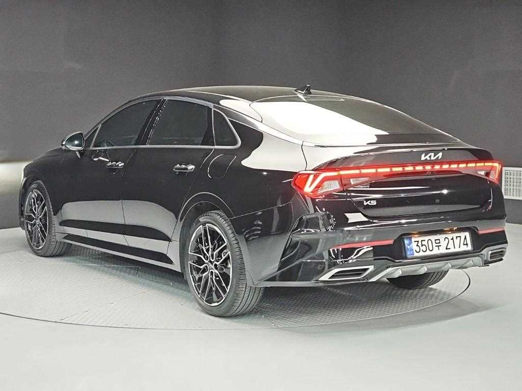 KIA K5 - Vista 6