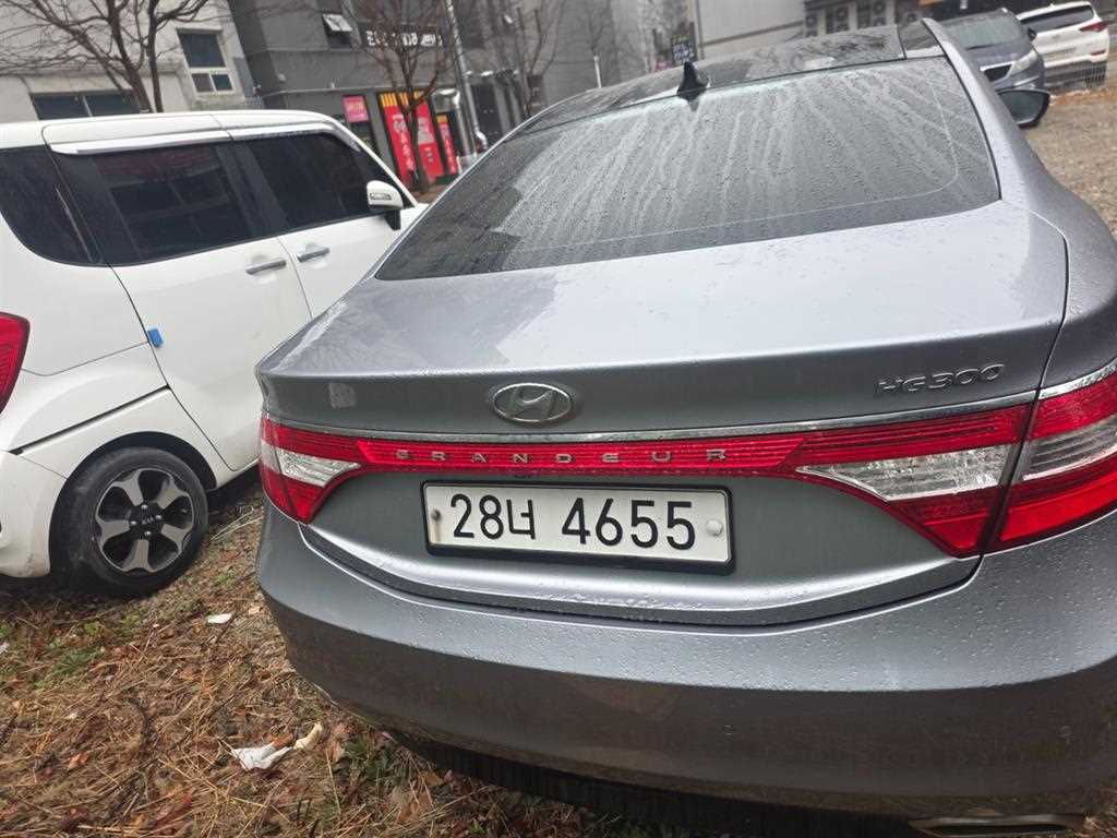 HYUNDAI Grandeur - Vista 4