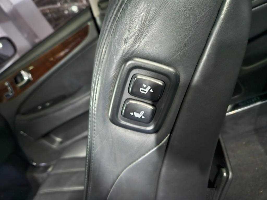 HYUNDAI Equus 2010 Plateado - Importación desde Corea - HF Imports Iquique - Foto 15