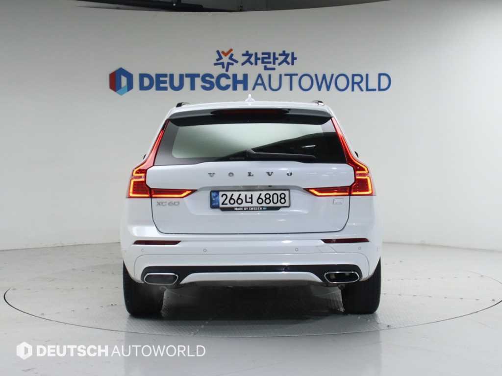 Volvo XC60 - Vista 4