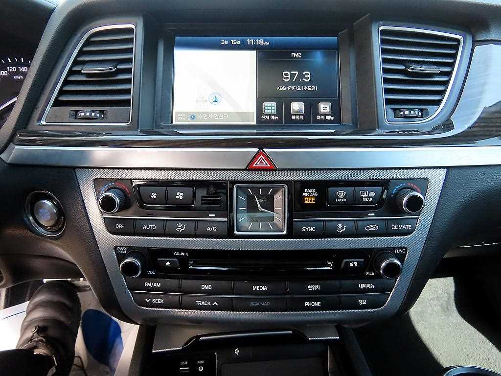 Genesis G80 2017 Negro - Importación desde Corea - HF Imports Iquique - Foto 13